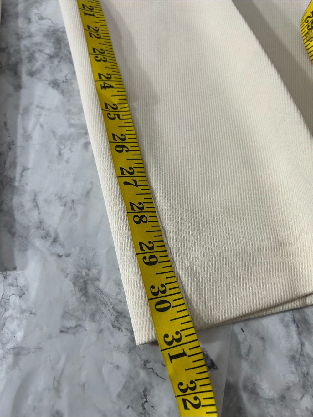 Stockholm Atelier & Other Stories Cream Wide-Leg Dress Pants
58 - Picture 5 of 9